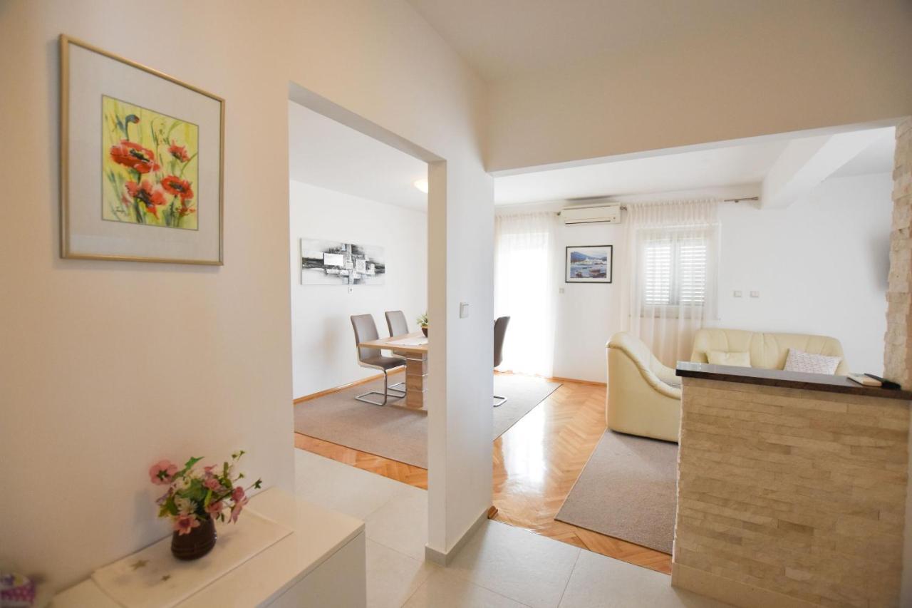 Apartments Danica プリモシュテン エクステリア 写真