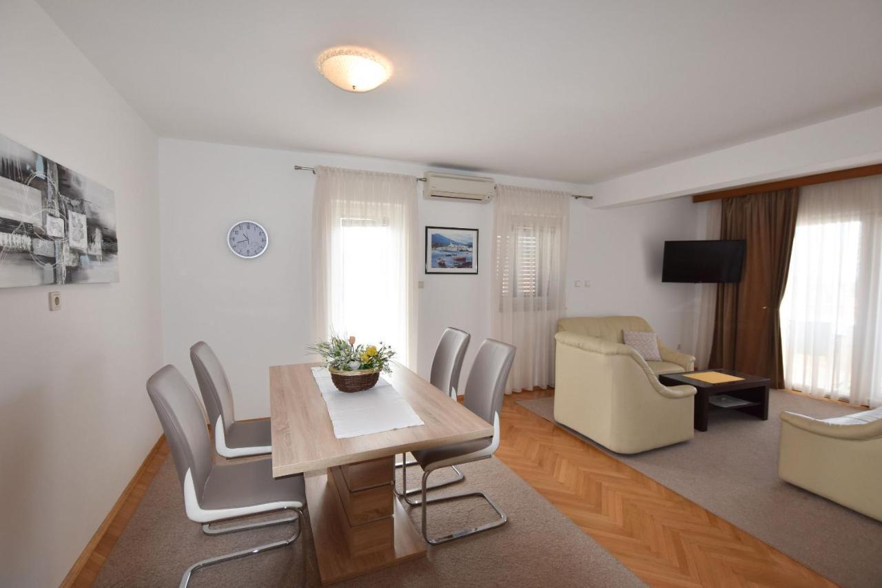 Apartments Danica プリモシュテン エクステリア 写真