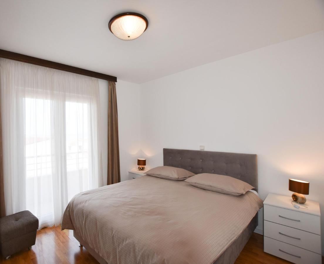 Apartments Danica プリモシュテン エクステリア 写真