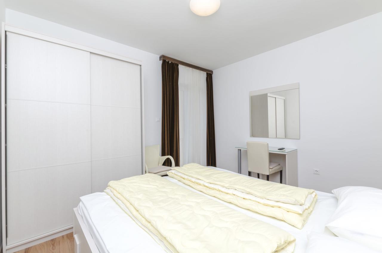 Apartments Danica プリモシュテン エクステリア 写真