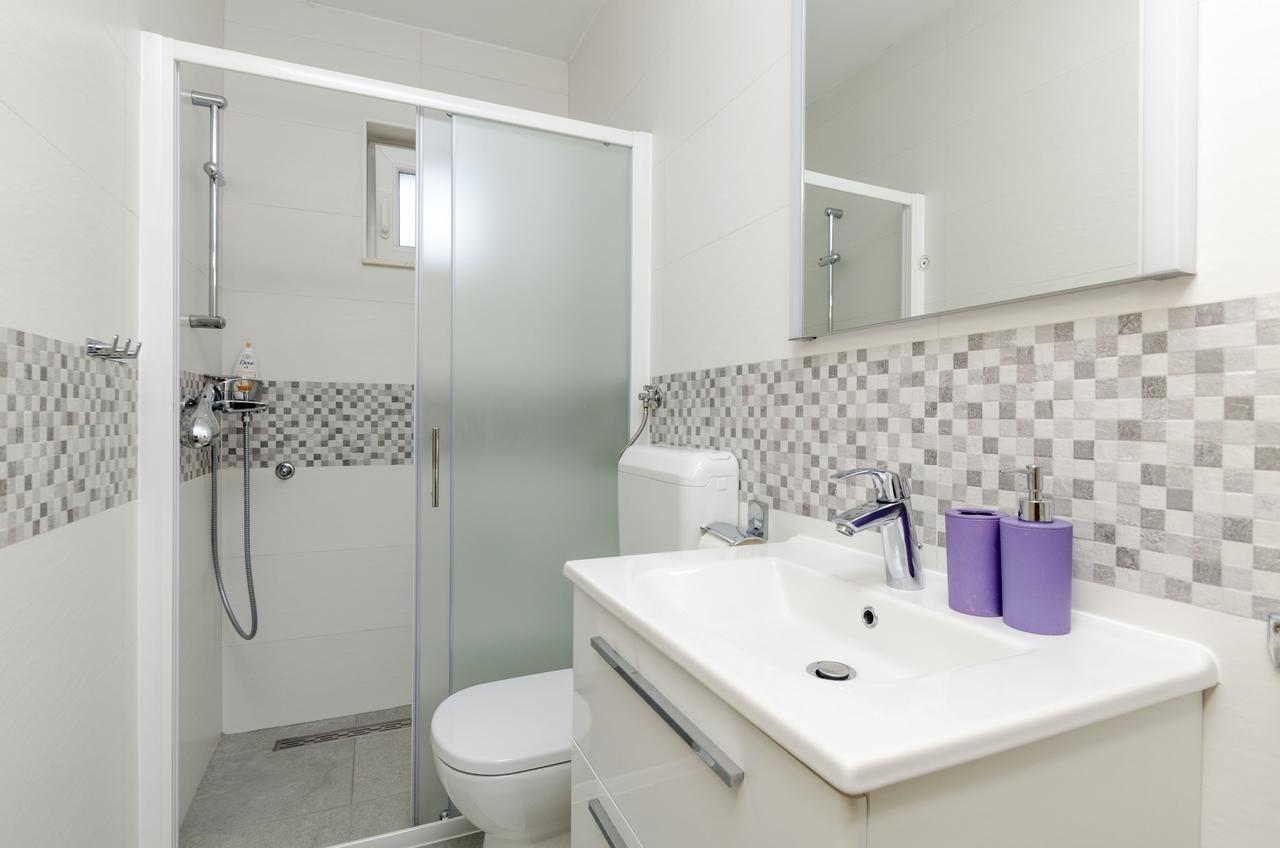 Apartments Danica プリモシュテン エクステリア 写真