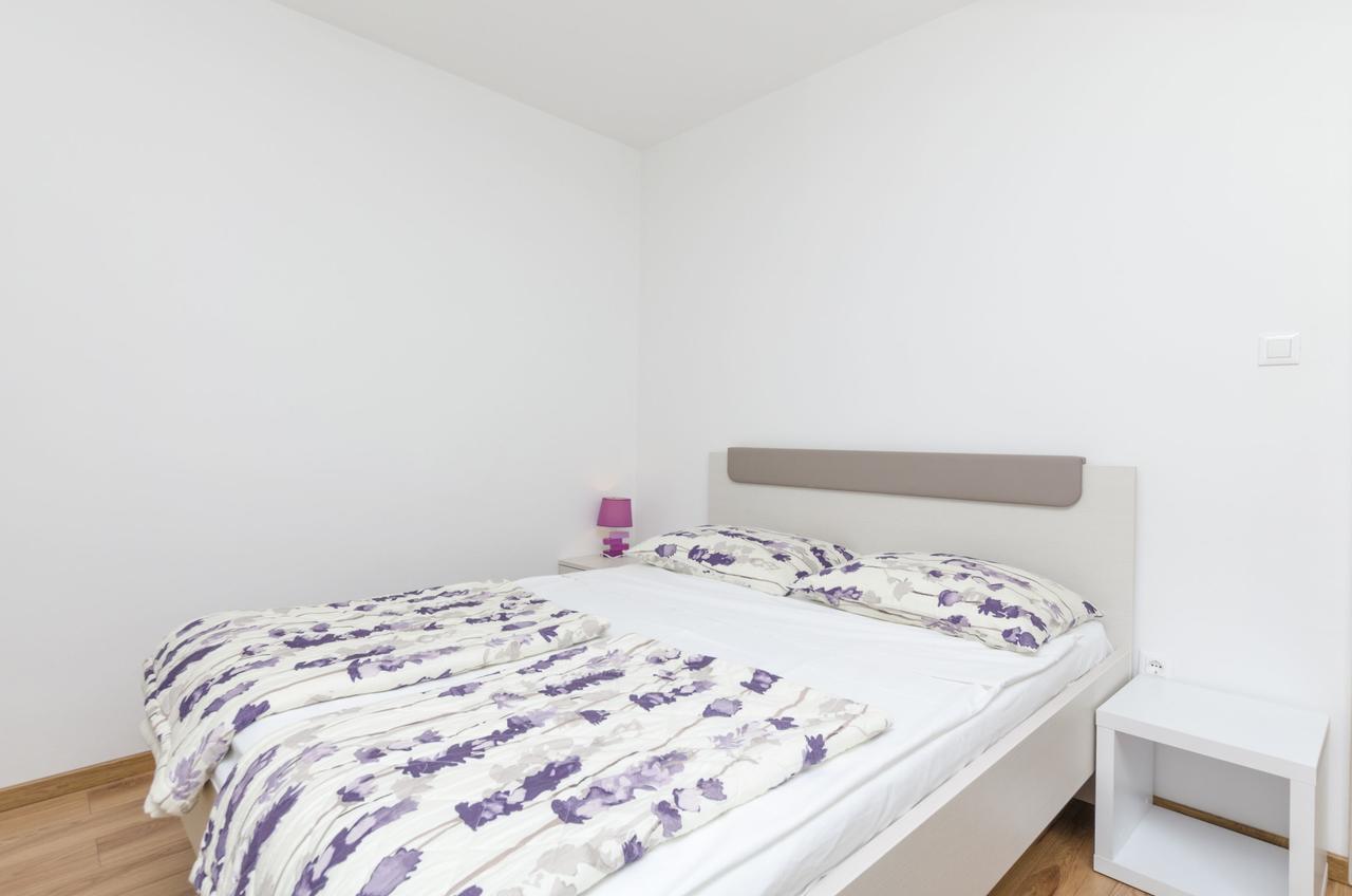 Apartments Danica プリモシュテン エクステリア 写真