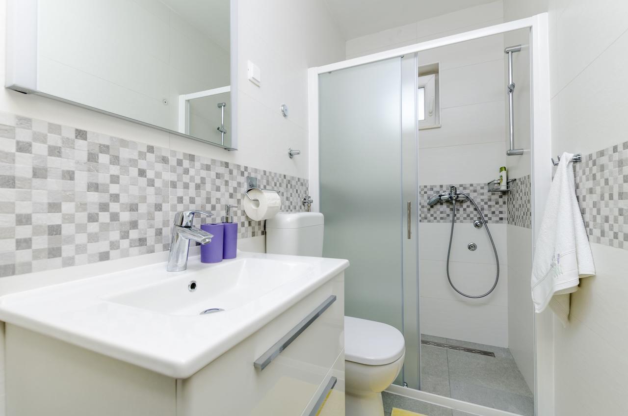 Apartments Danica プリモシュテン エクステリア 写真