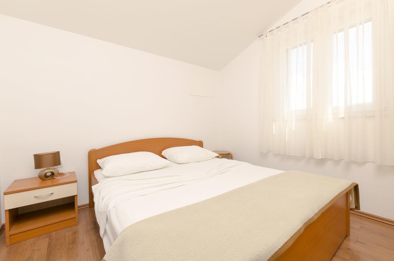 Apartments Danica プリモシュテン エクステリア 写真